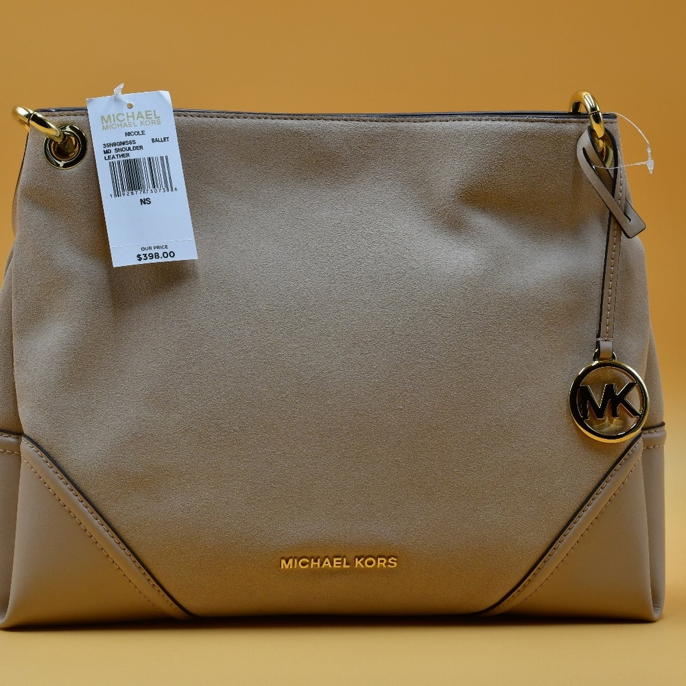 Michael Kors "Nichole" medium shoulder NWT